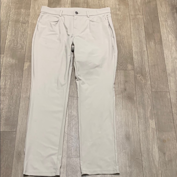 Mens Old Navy Slim Tech Hybrid 4‎ Way Stretch Straight Leg Pants - Picture 1 of 7